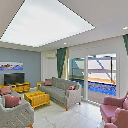 Sierra-kapali Havuzlu Saunali Ve Jakuzili Villa Fethiye